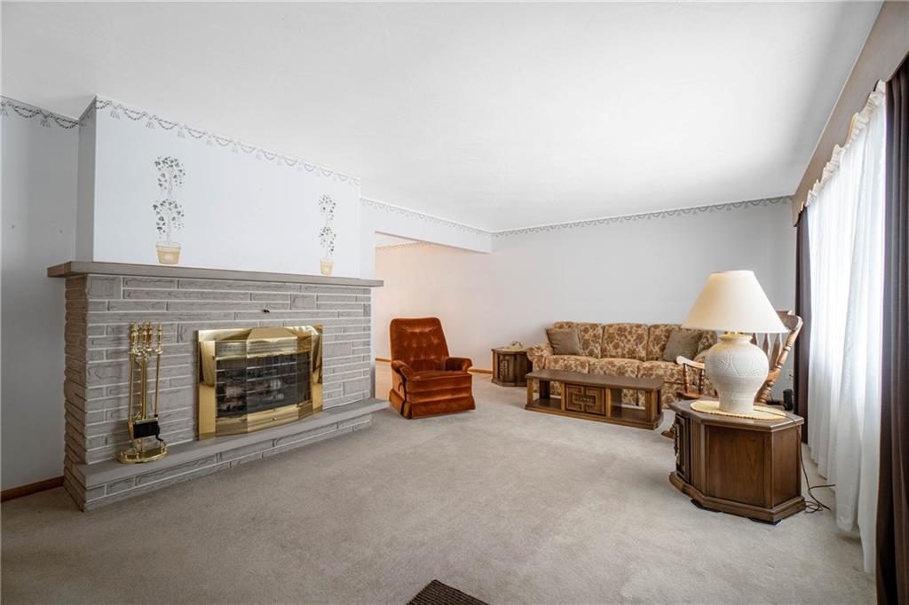 104 Kemper Road Butler, PA 16002 - Photo 4 of 25