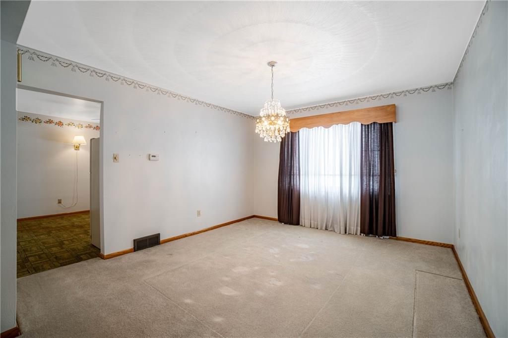 104 Kemper Road Butler, PA 16002 - Photo 7 of 25