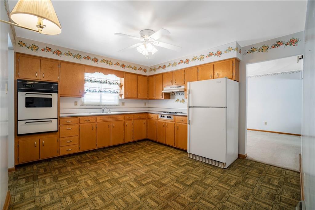 104 Kemper Road Butler, PA 16002 - Photo 8 of 25