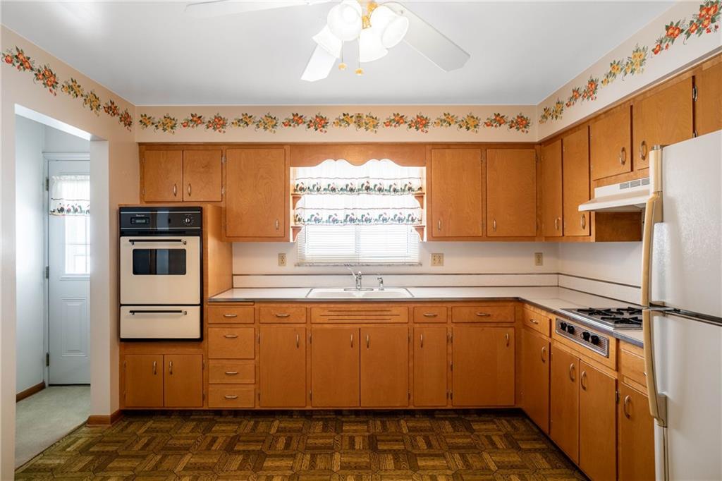 104 Kemper Road Butler, PA 16002 - Photo 9 of 25