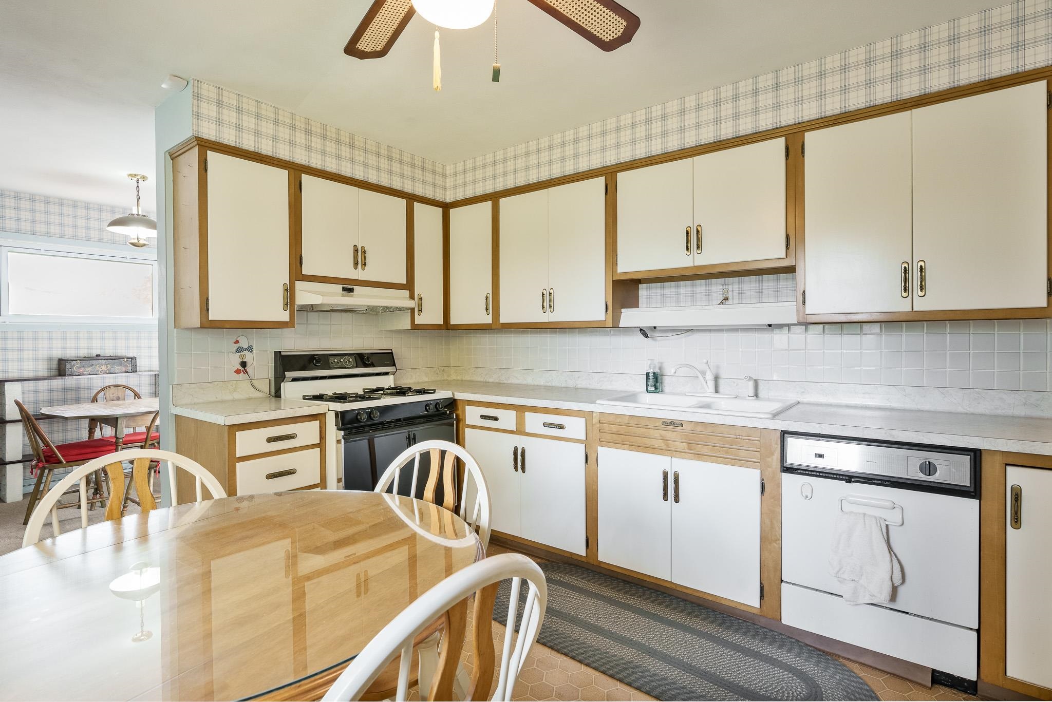 4716 Manheim Road Rockford, IL 61108 - Photo 14 of 48 Gallery Image 14