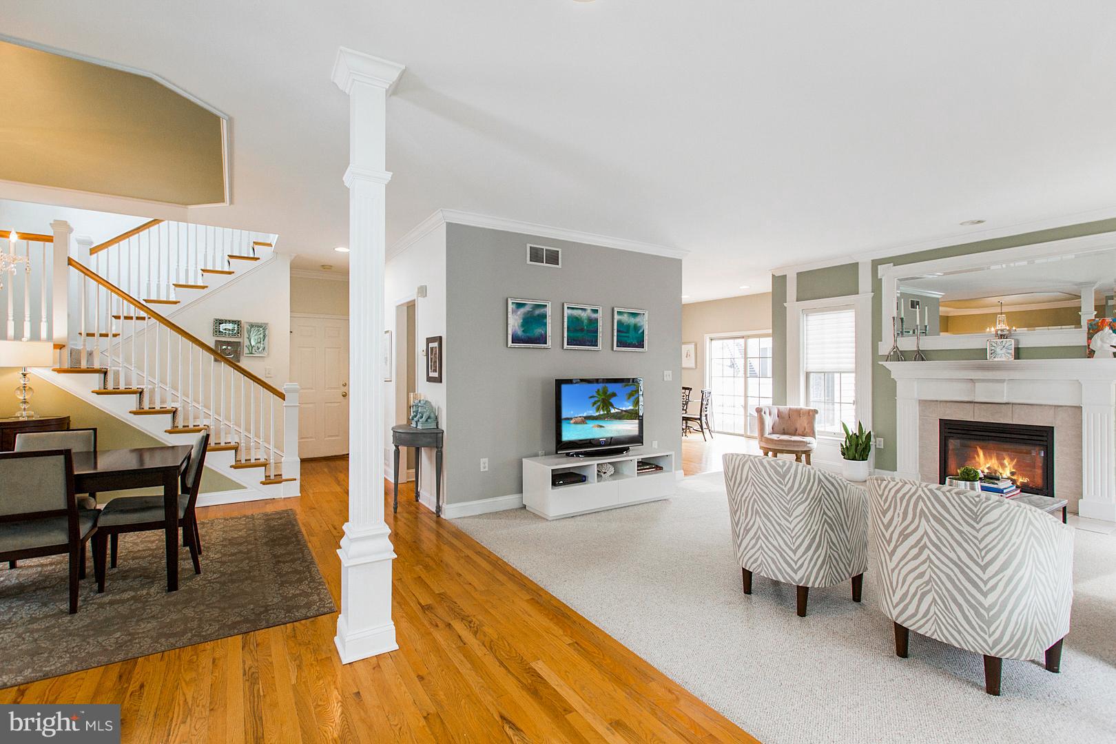 264 Bloomfield Drive Lititz, PA 17543 - Photo 4 of 49