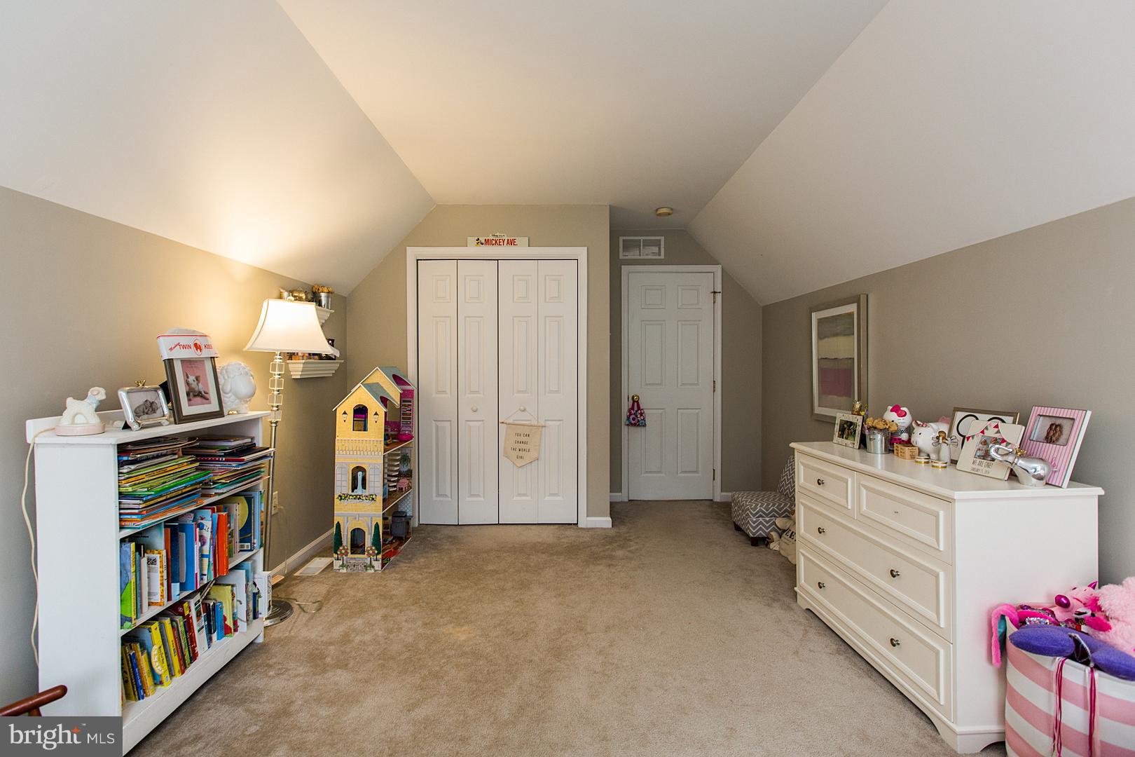 264 Bloomfield Drive Lititz, PA 17543 - Photo 36 of 49