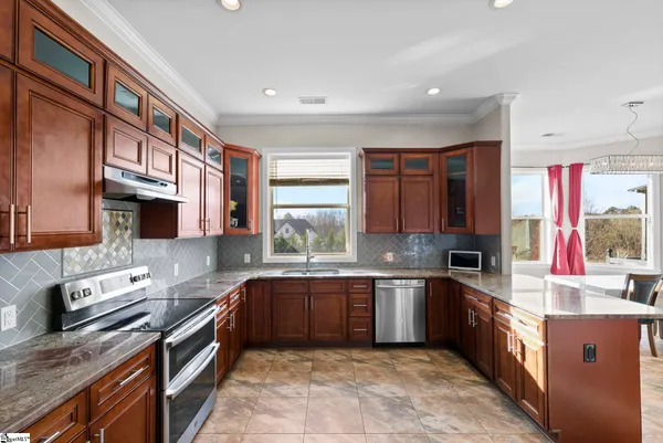 $715,000 | 240 Wilkins Road, Campobello, SC 29322