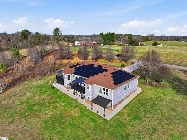 $715,000 | 240 Wilkins Road, Campobello, SC 29322