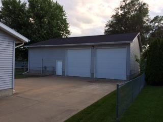 1525 Plainview Road Ely, IA 52227 - Photo 3 of 15 Gallery Image 3
