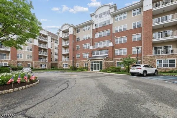 $580,000 | 7118 Warren's Way, Unit 118, Wanaque, NJ 07465