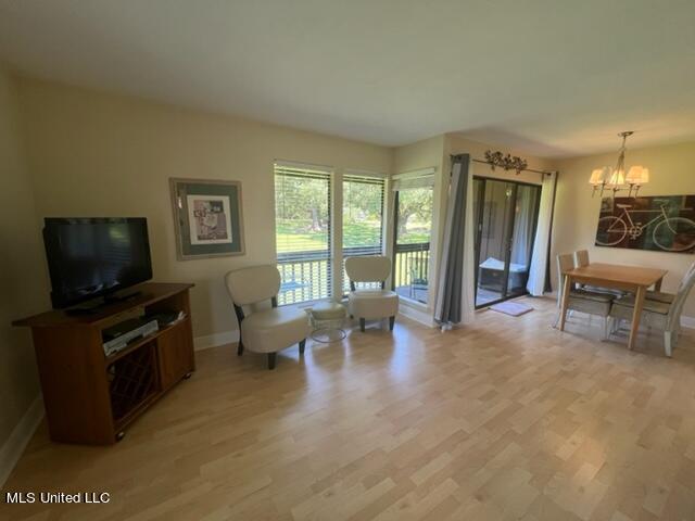 209 Molokai, Unit C Diamondhead, MS 39525 - Photo 6 of 18 LIVING ROOM