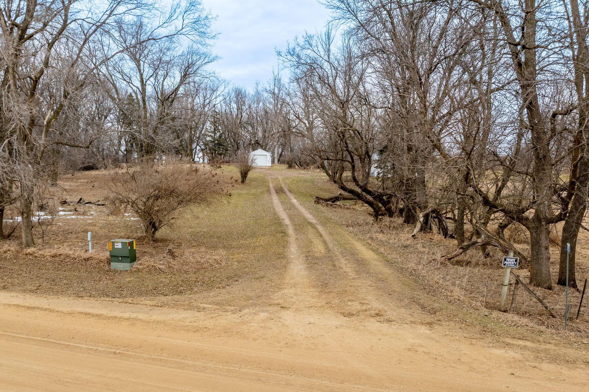 44652 423rd Street Windom, MN 56101 - Photo 4 of 20