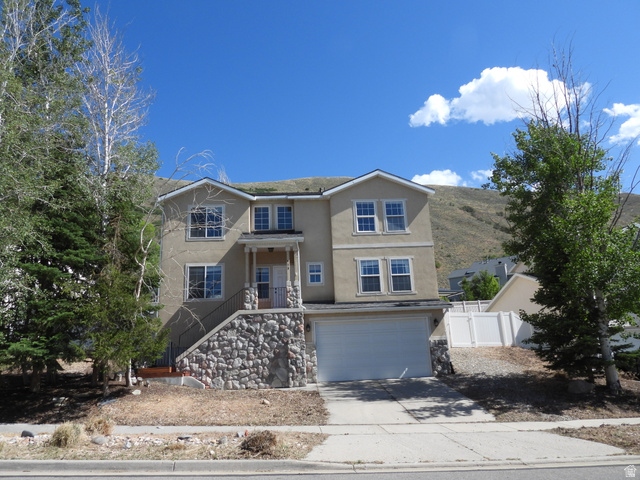 438 East Parowan Way Draper, UT 84020 - Photo 2 of 57
