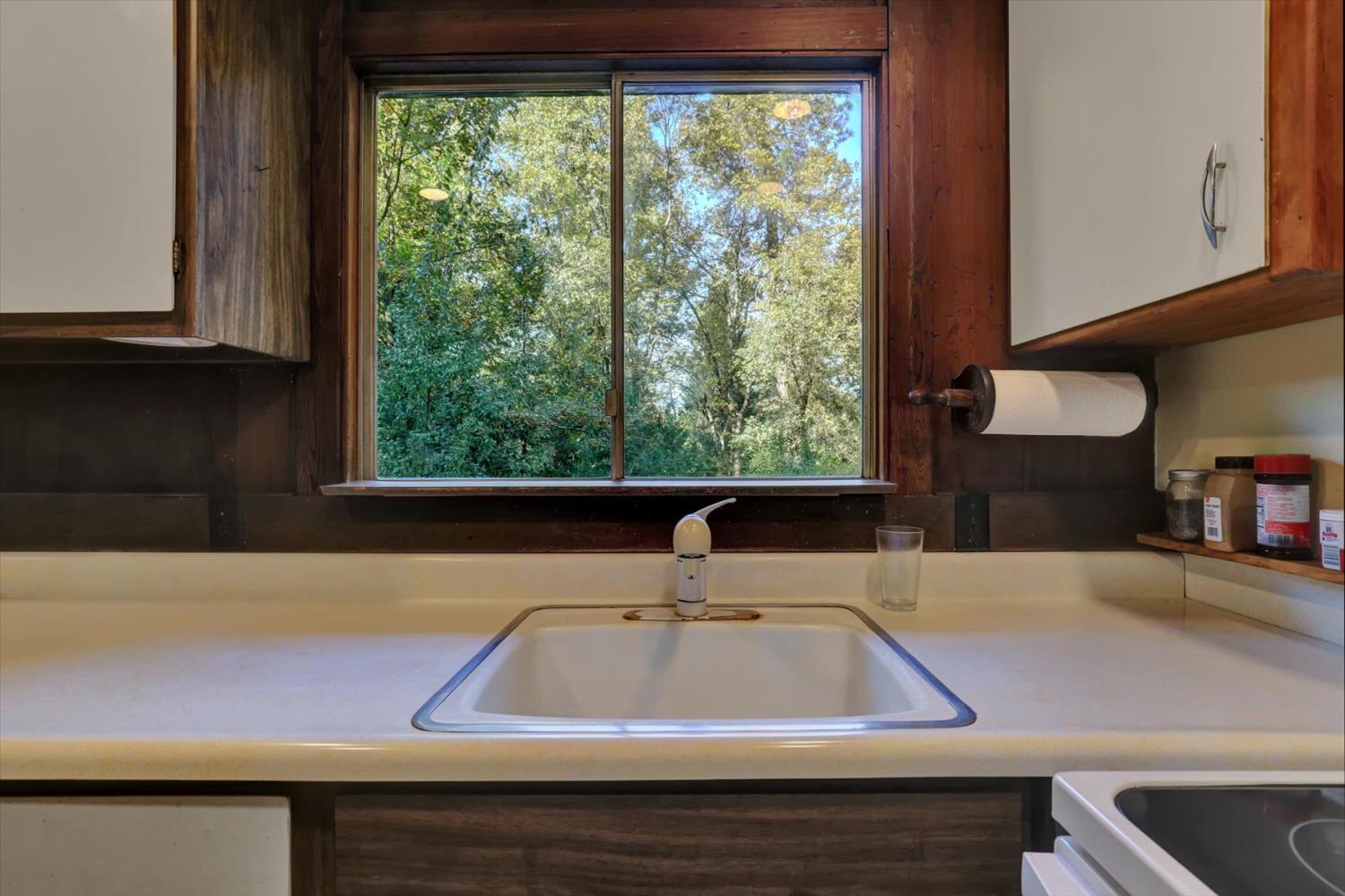 10046 Smith Road Grass Valley, CA 95949 - Photo 21 of 52