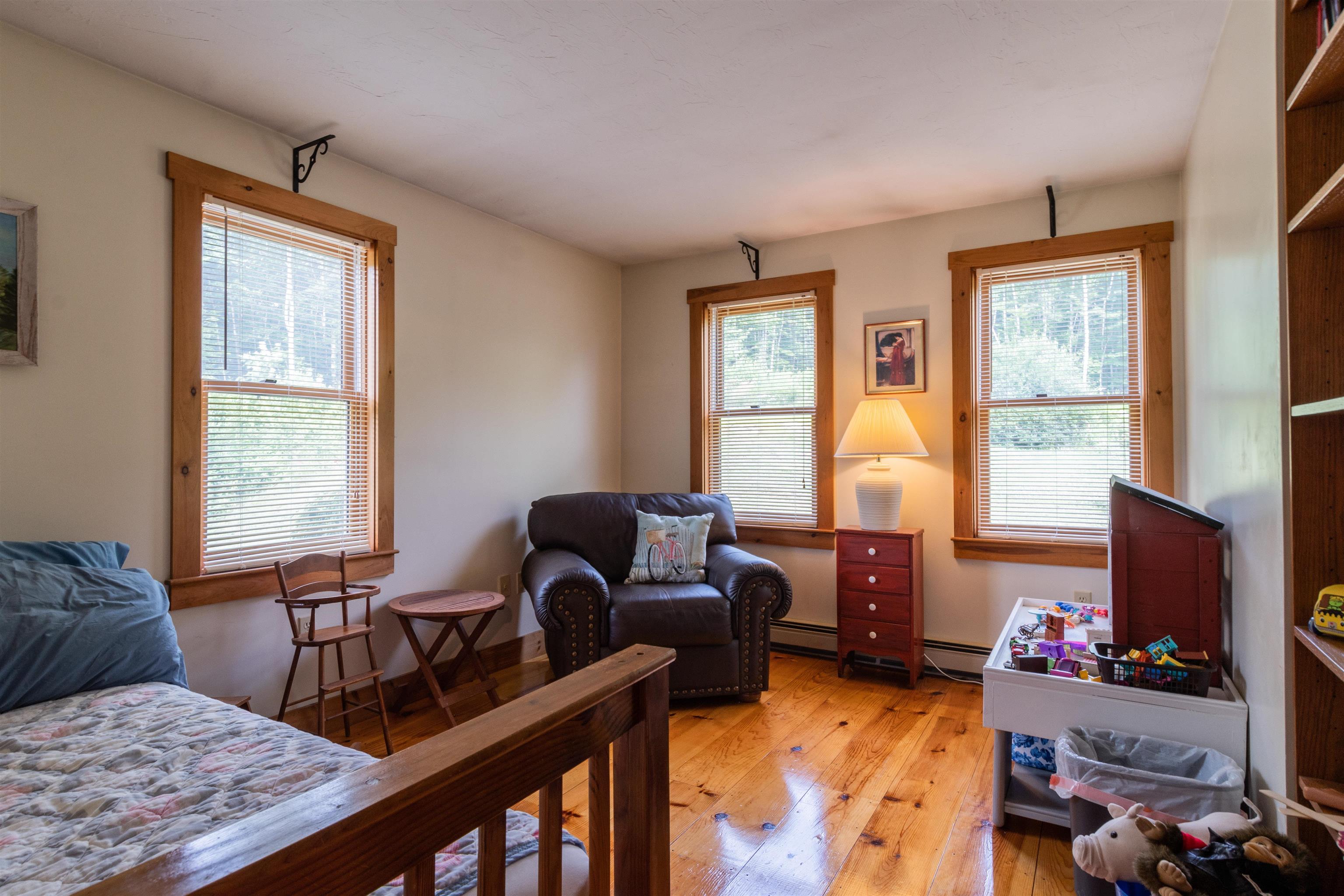 75 Hutchinson Road Chichester, NH 03258 - Photo 11 of 40 Gallery Image 11