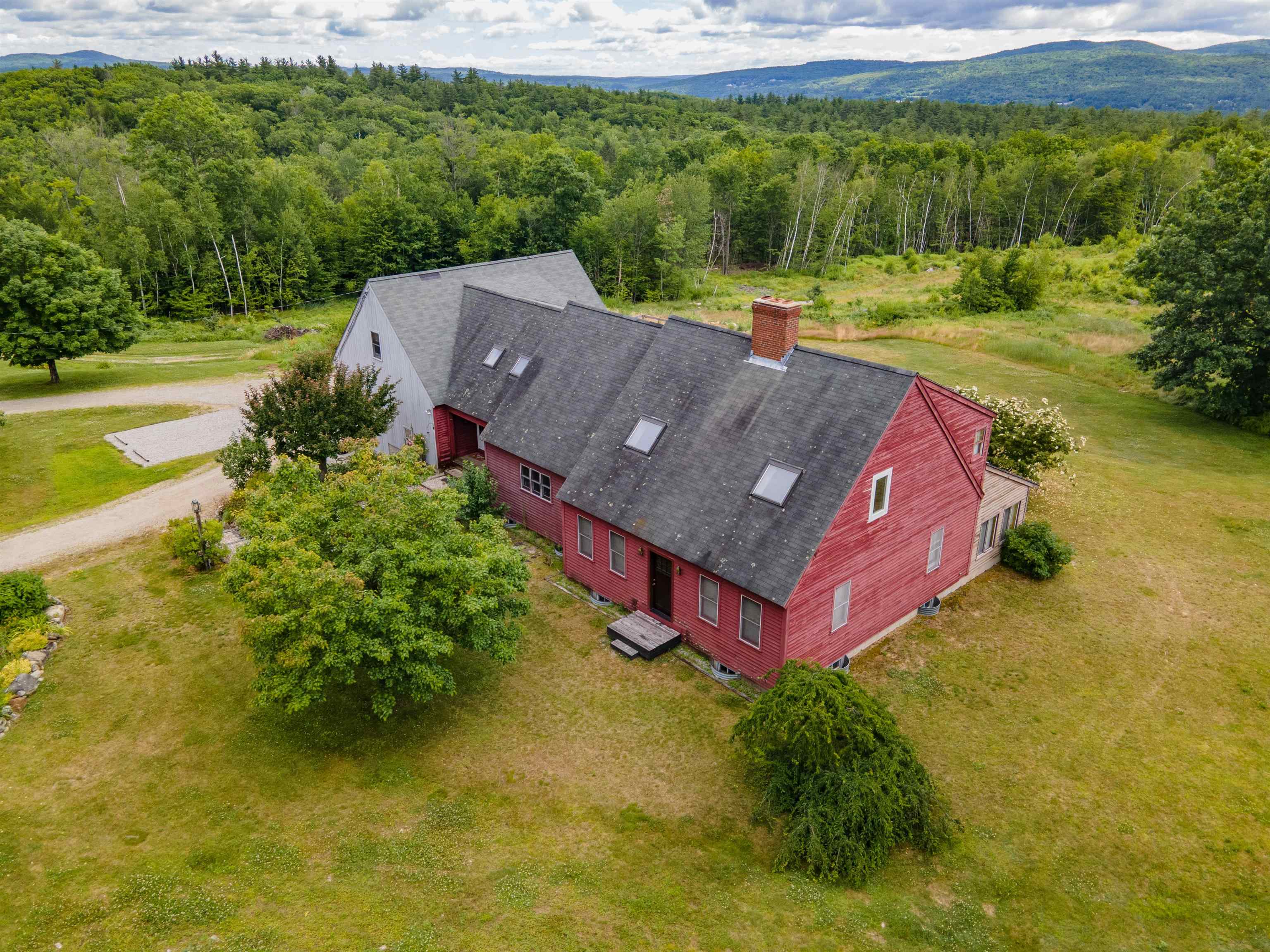 75 Hutchinson Road Chichester, NH 03258 - Photo 38 of 40 Gallery Image 38