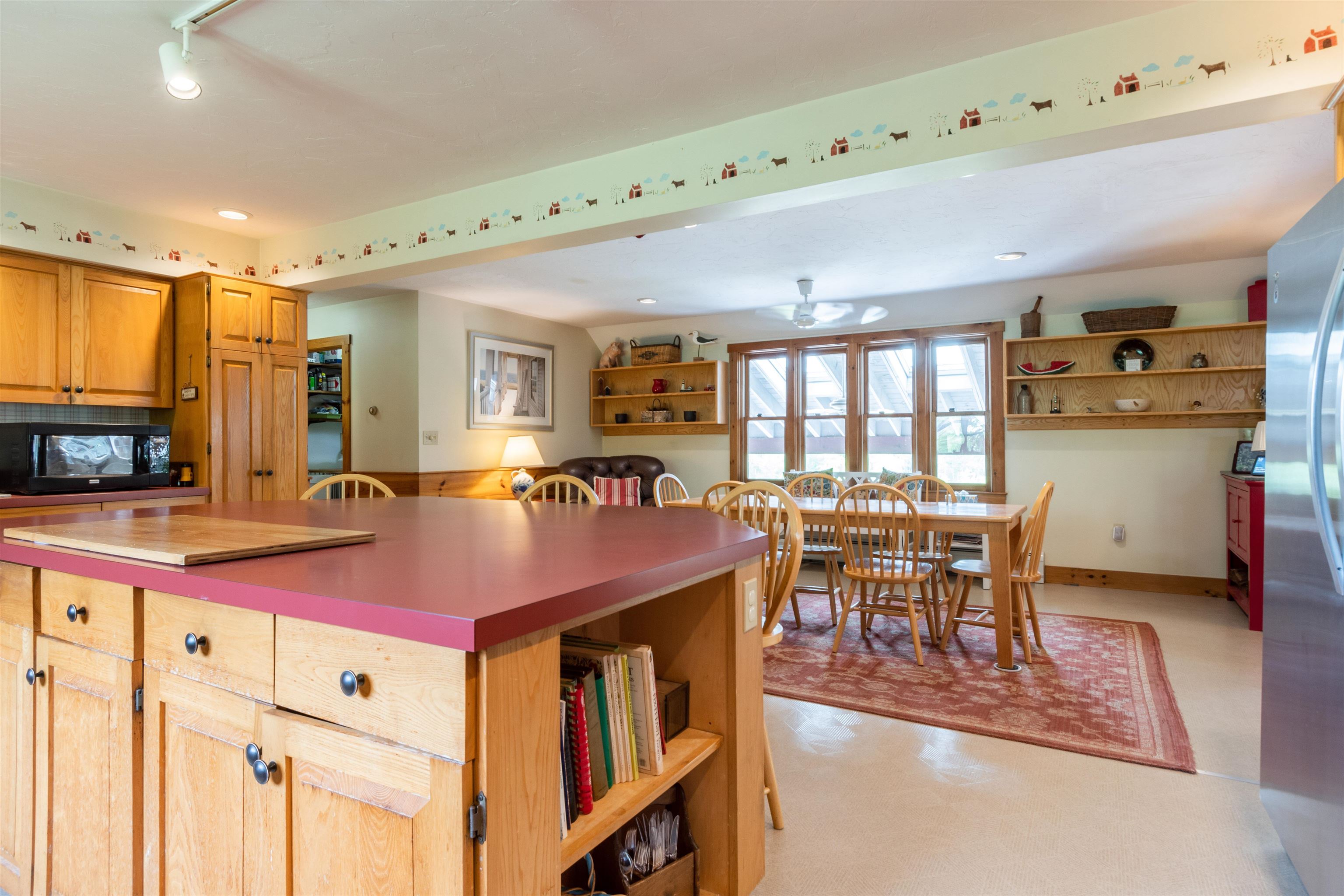 75 Hutchinson Road Chichester, NH 03258 - Photo 5 of 40 Gallery Image 5