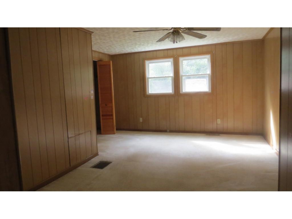 9027 Birchfield Road Pound, VA 24279 - Photo 24 of 36 Bedroom