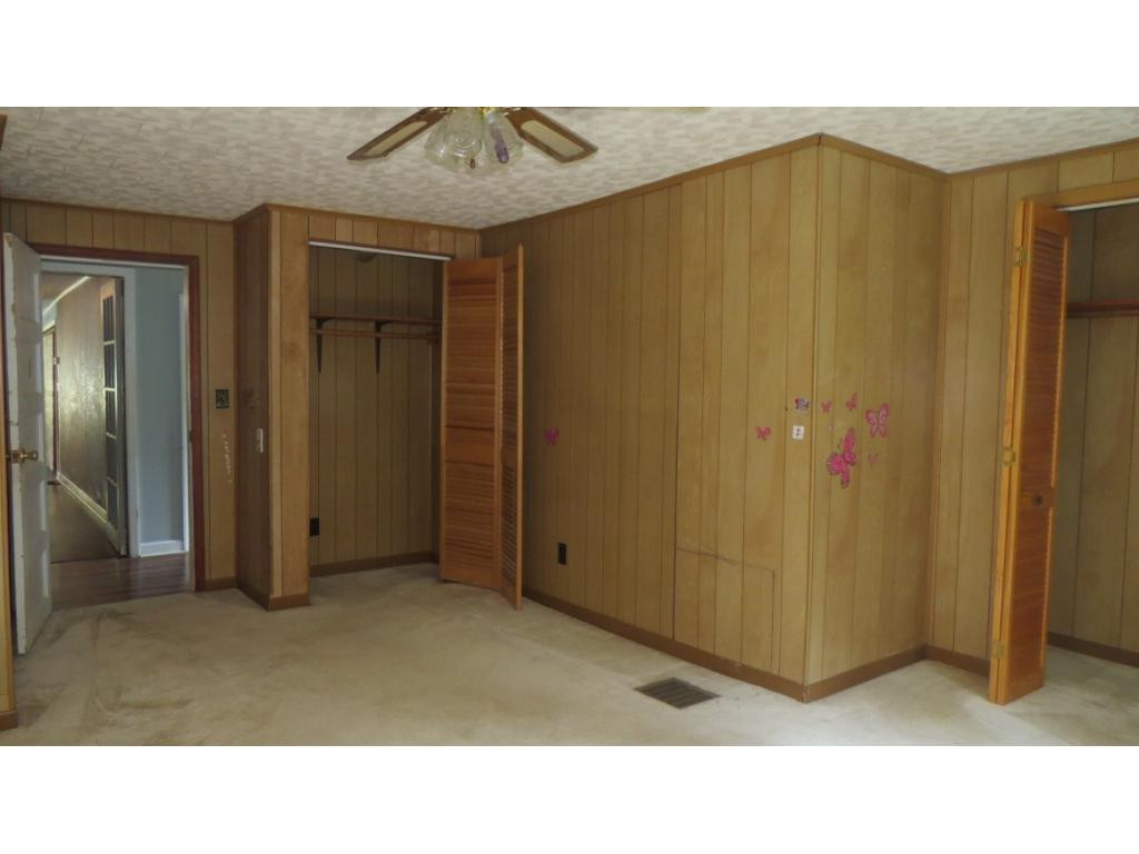9027 Birchfield Road Pound, VA 24279 - Photo 25 of 36 Photo 25