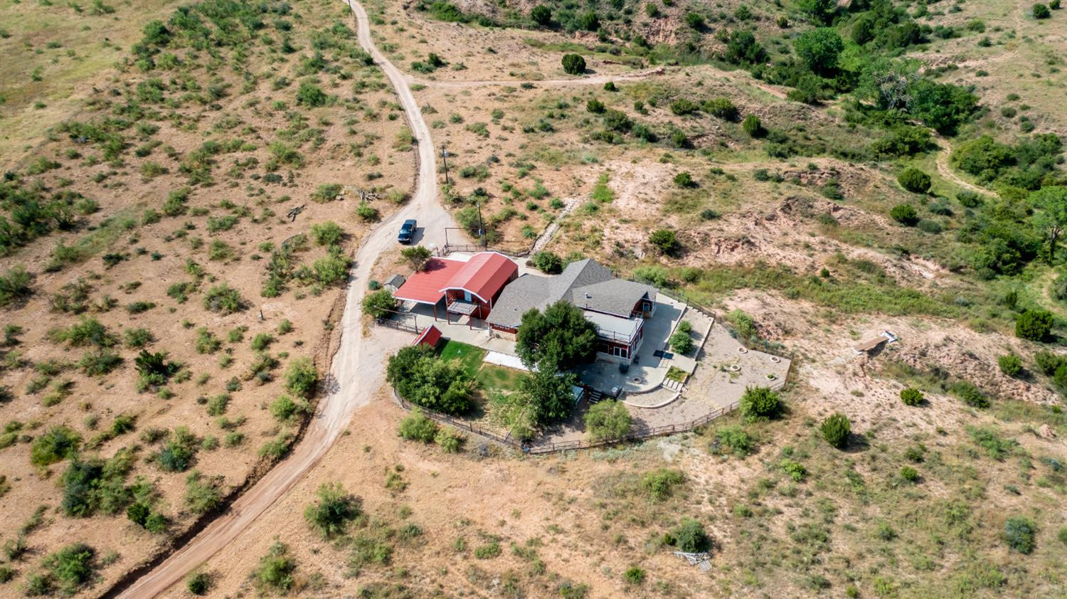 396 County Road 130 Slaton, TX 79364 - Photo 7 of 50 a view of a yard with pathway