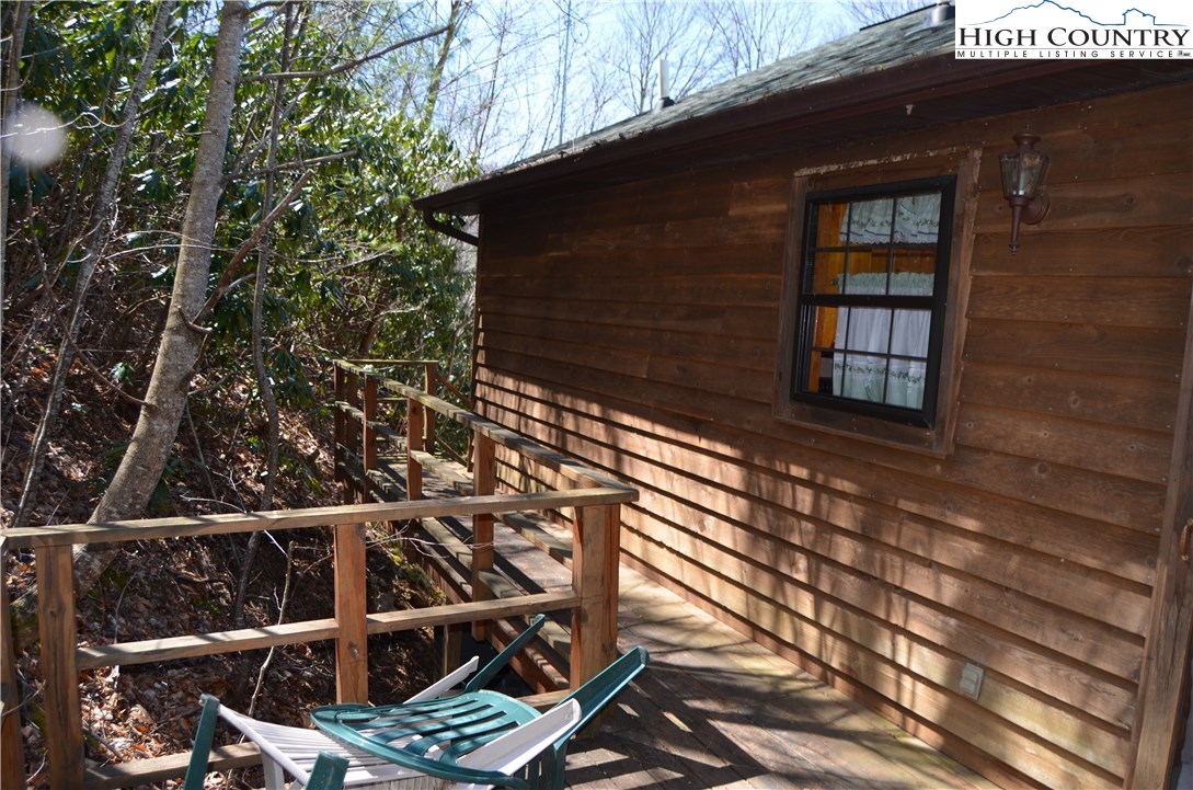 1982 Mast Gap Road Sugar Grove, NC 28679 - Photo 10 of 41 Gallery Image 10