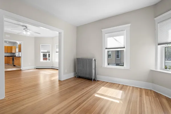 $2,875 | 144 Waverly Road, Unit 1, North Andover, MA 01845