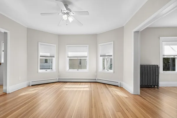 $2,875 | 144 Waverly Road, Unit 1, North Andover, MA 01845