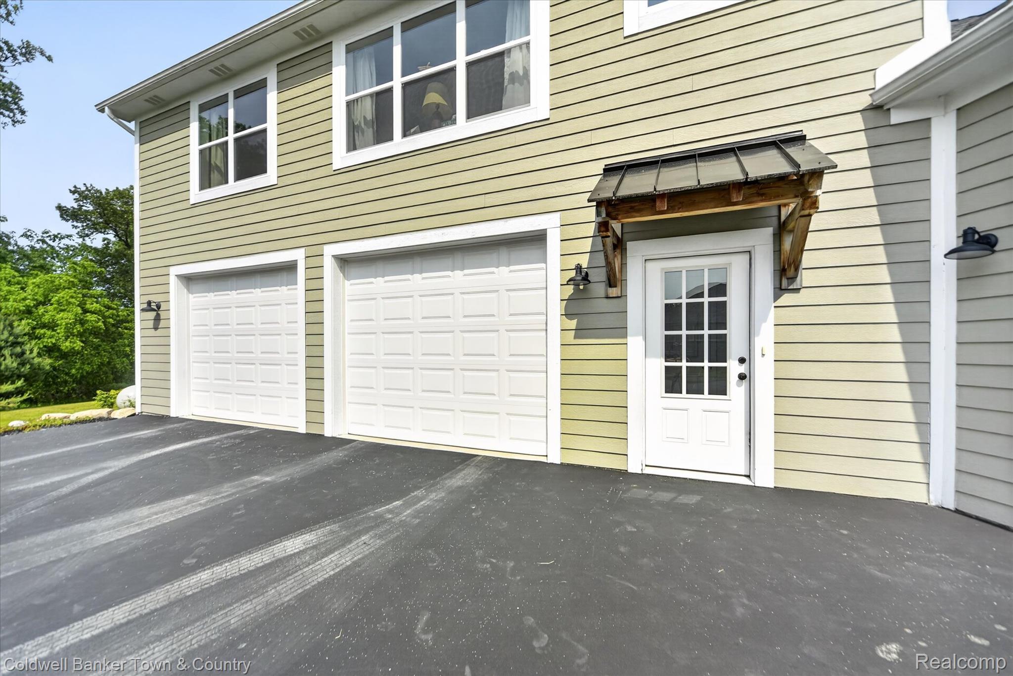 918 Gray Fox Court Howell, MI 48843 - Photo 47 of 84 48-918-Gray-Fox-Ct-WindowStill.jpg