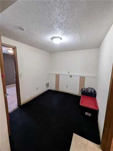 $230,000 | 9719 West 53rd Street, Shawnee, KS 66203