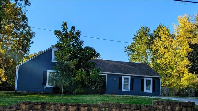 $230,000 | 9719 West 53rd Street, Shawnee, KS 66203