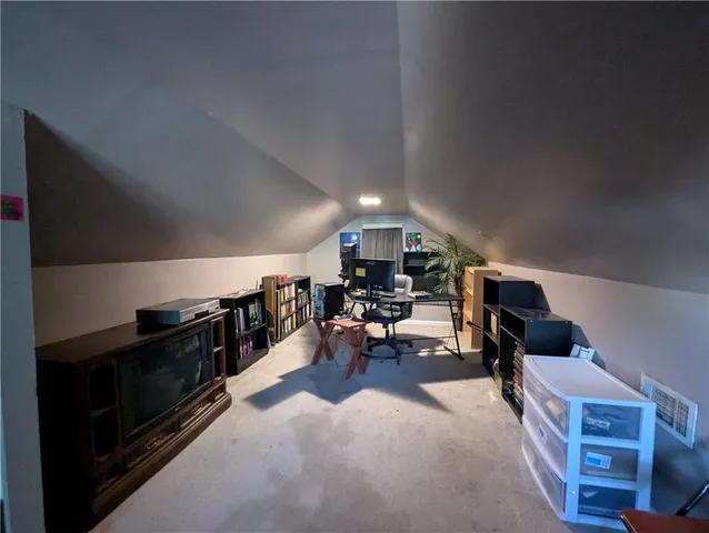 $230,000 | 9719 West 53rd Street, Shawnee, KS 66203