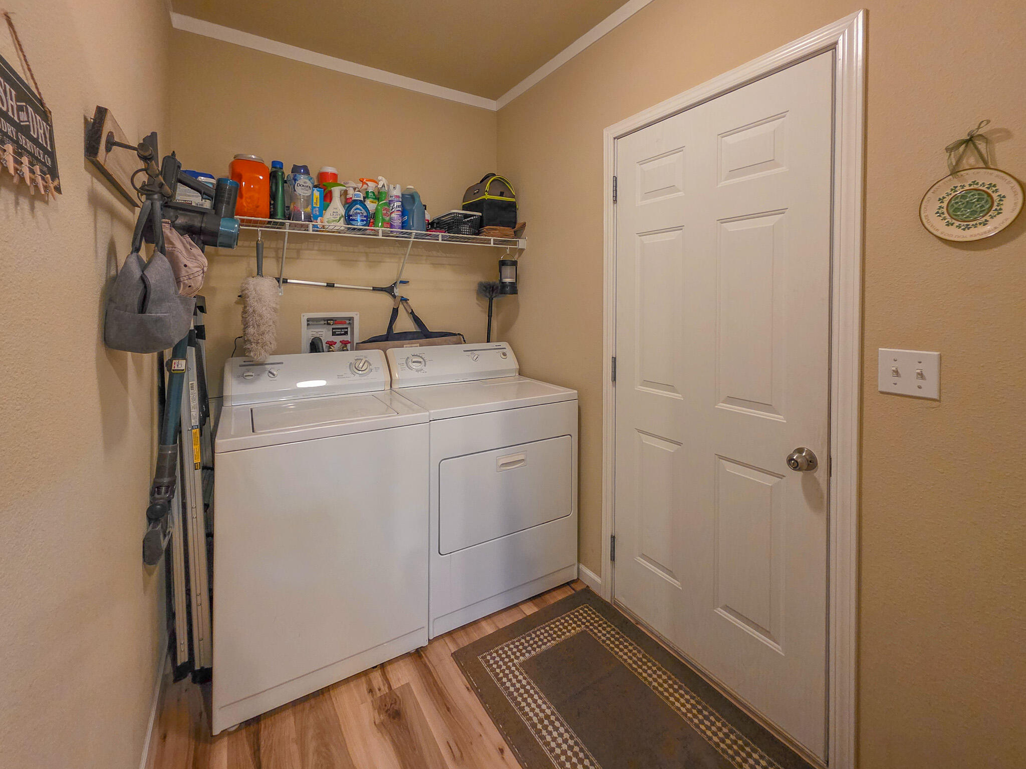 537 Thompson Creek Road, Unit 16 Jacksonville, OR 97530 - Photo 19 of 30 a utility room with dryer and washer