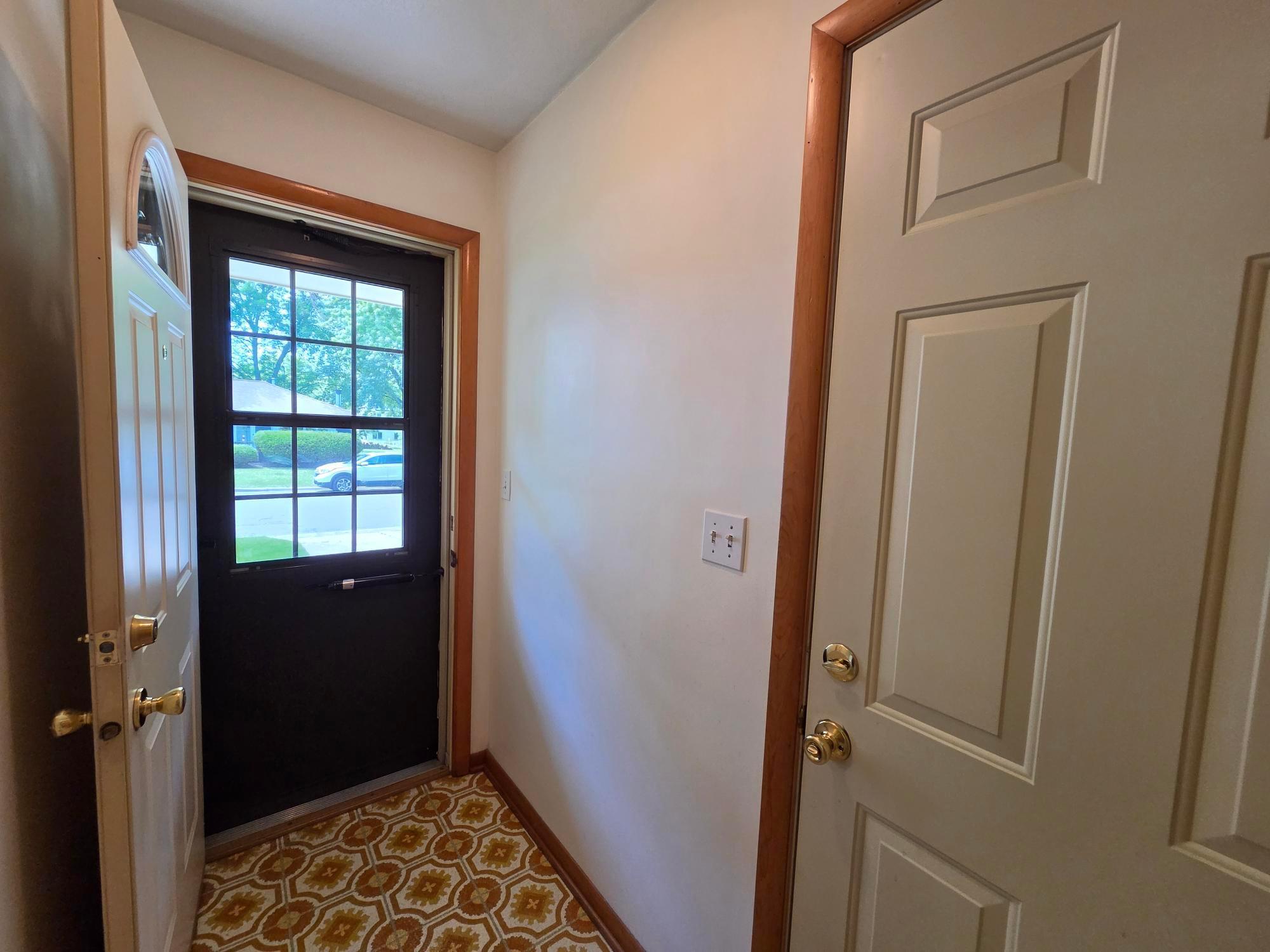 2202 Windsor Road Albert Lea, MN 56007 - Photo 10 of 44