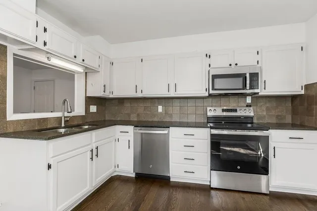 $335,000 | 7041 Russell Street, Overland Park, KS 66204