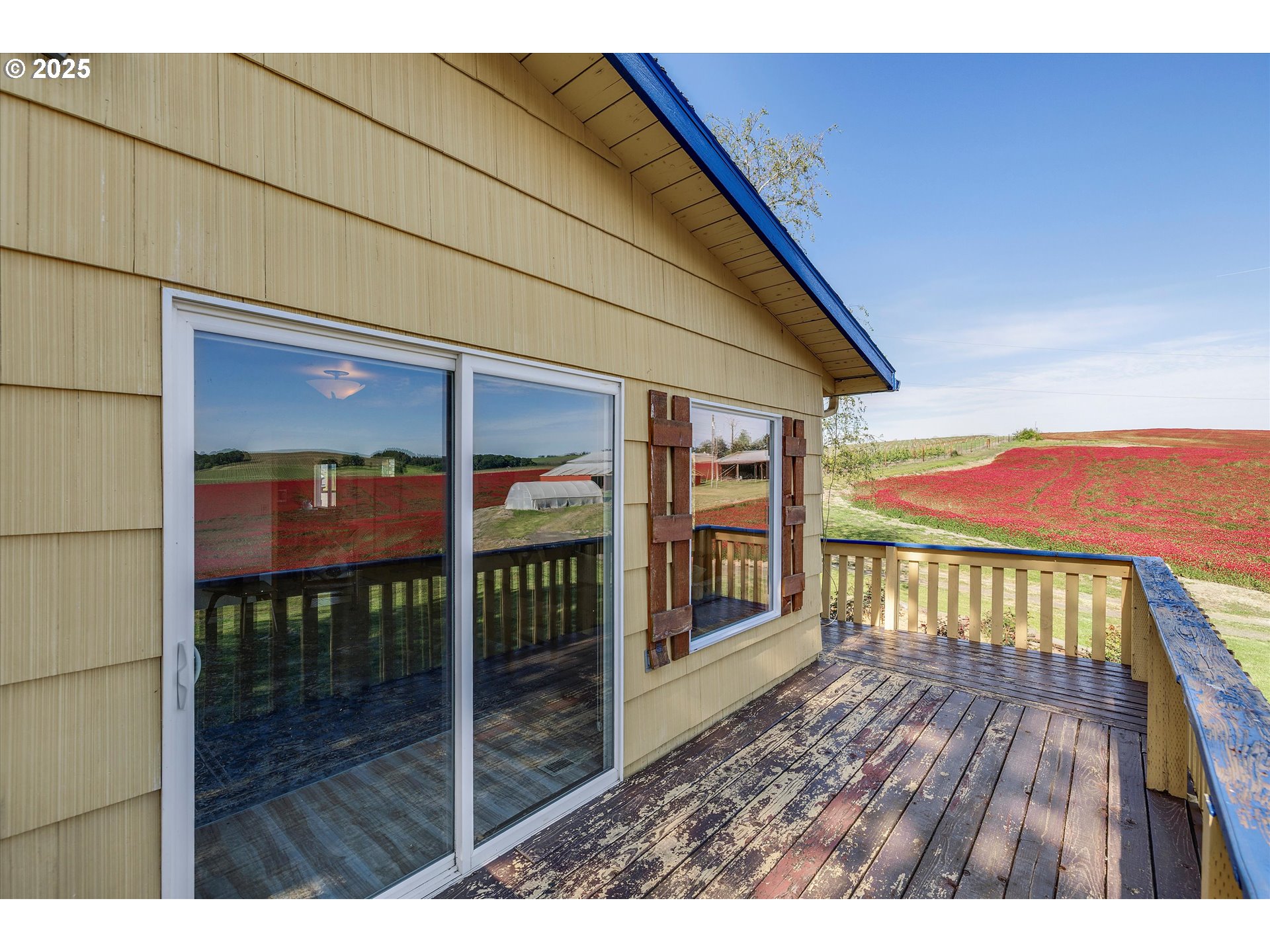 9030 Northwest Pike Road Yamhill, OR 97148 - Photo 28 of 48 Deck