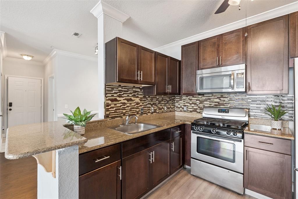 3325 South Kirkman Road, Unit 422 Orlando, FL 32811 - Photo 10 of 29