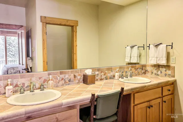 $65,000 | 1389 Hearthstone Court, Unit 17E, McCall, ID 83638