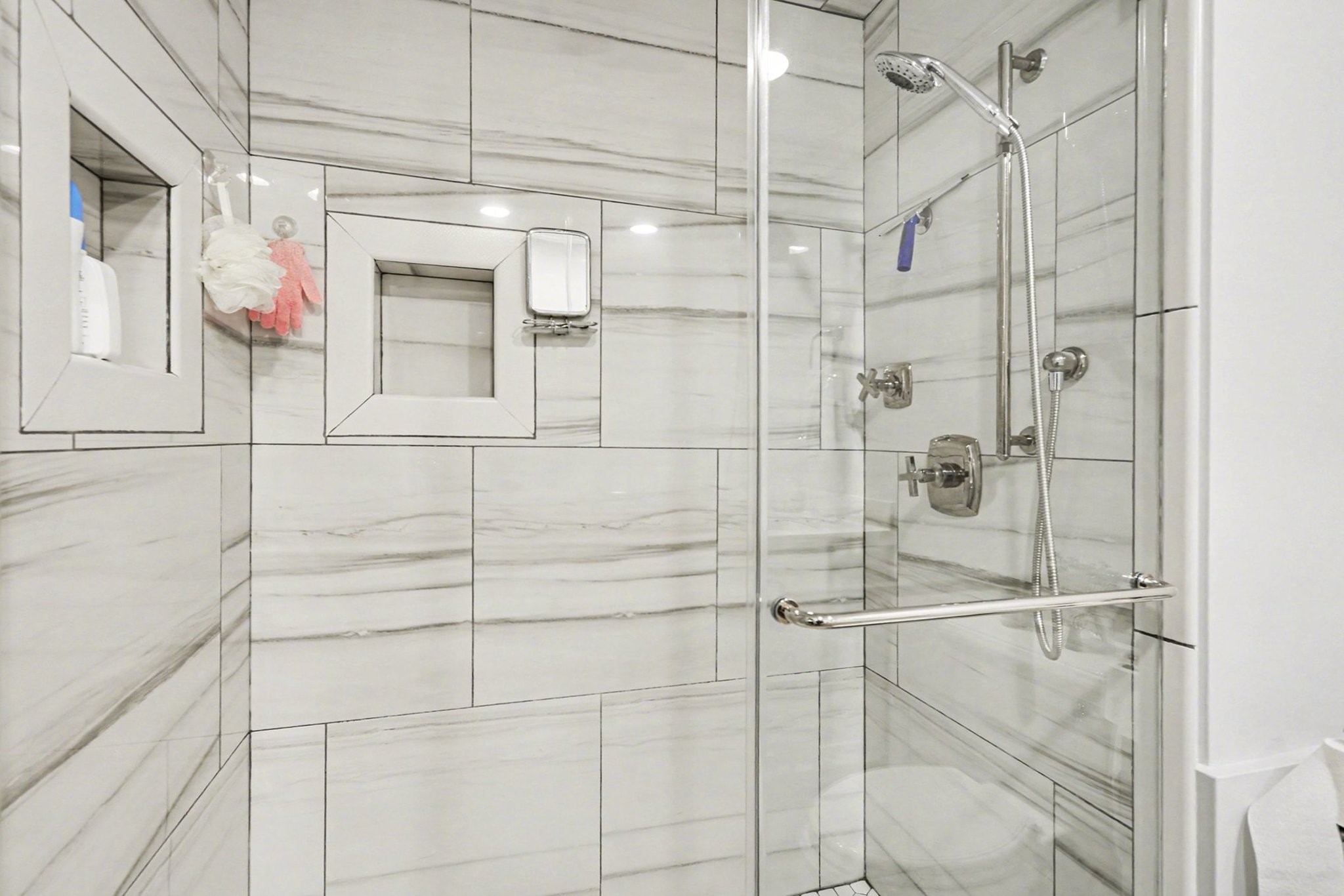 9407 Fondren Road Houston, TX 77074 - Photo 17 of 30 a bathroom with a shower