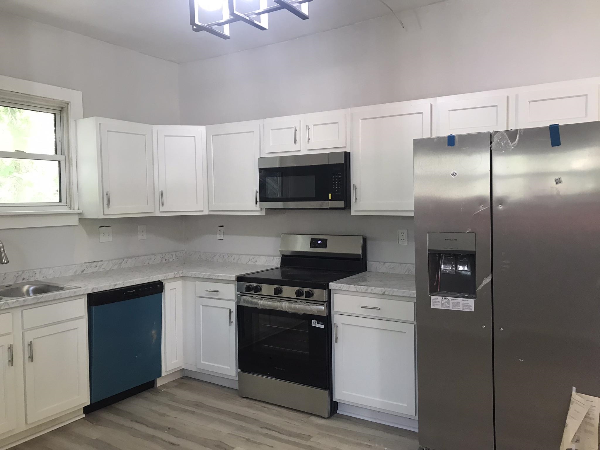 3013 Simpson Road Ashland, KY 41101 - Photo 9 of 28