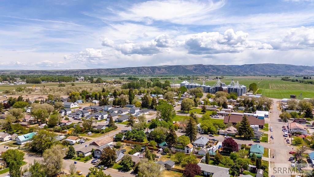 483 1st W Street Ririe, ID 83443 - Photo 5 of 48