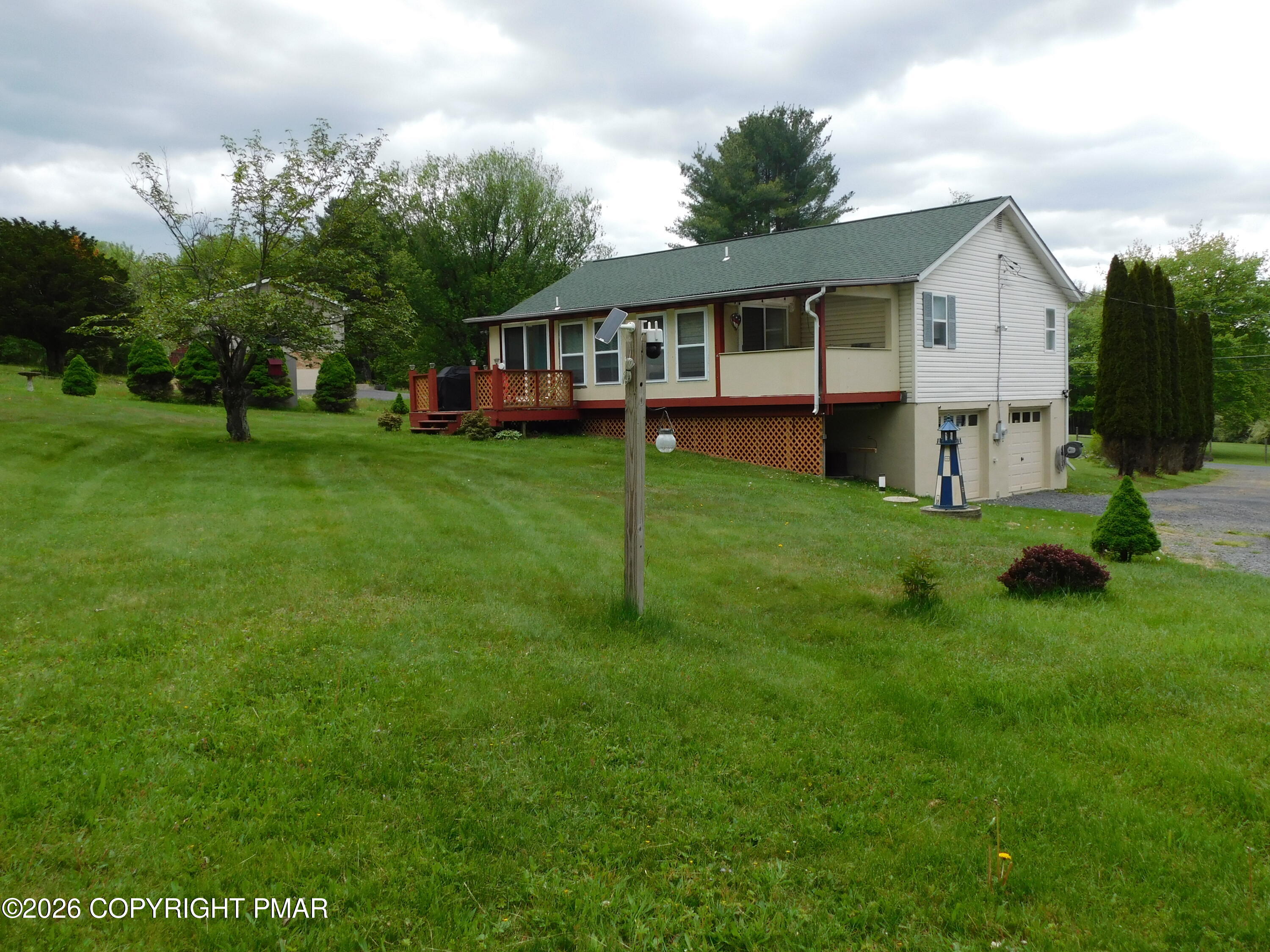 546 Frantz Road Brodheadsville, PA 18322 - Photo 5 of 58 DSCN0018