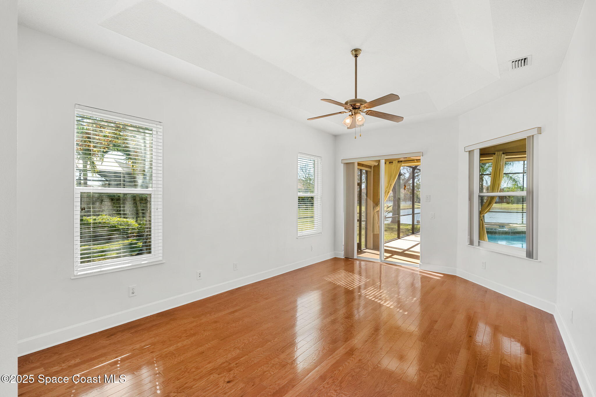 4034 Waterloo Place Melbourne, FL 32940 - Photo 14 of 57 Primary Bedrom