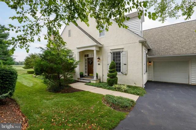 $1,450,000 | 371 Applebrook Drive, Malvern, PA 19355