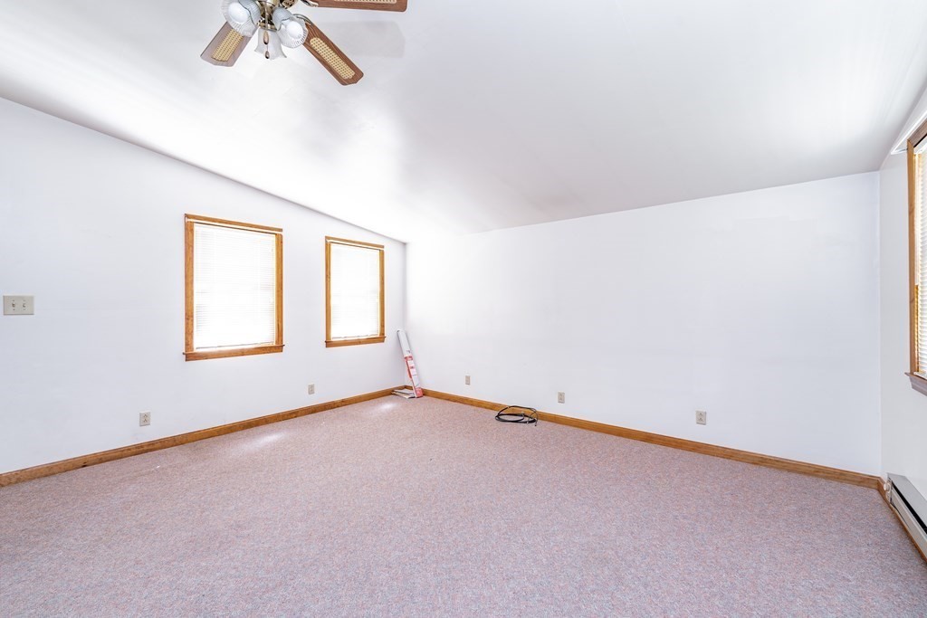 72 Donbray Road Springfield, MA 01119 - Photo 22 of 40