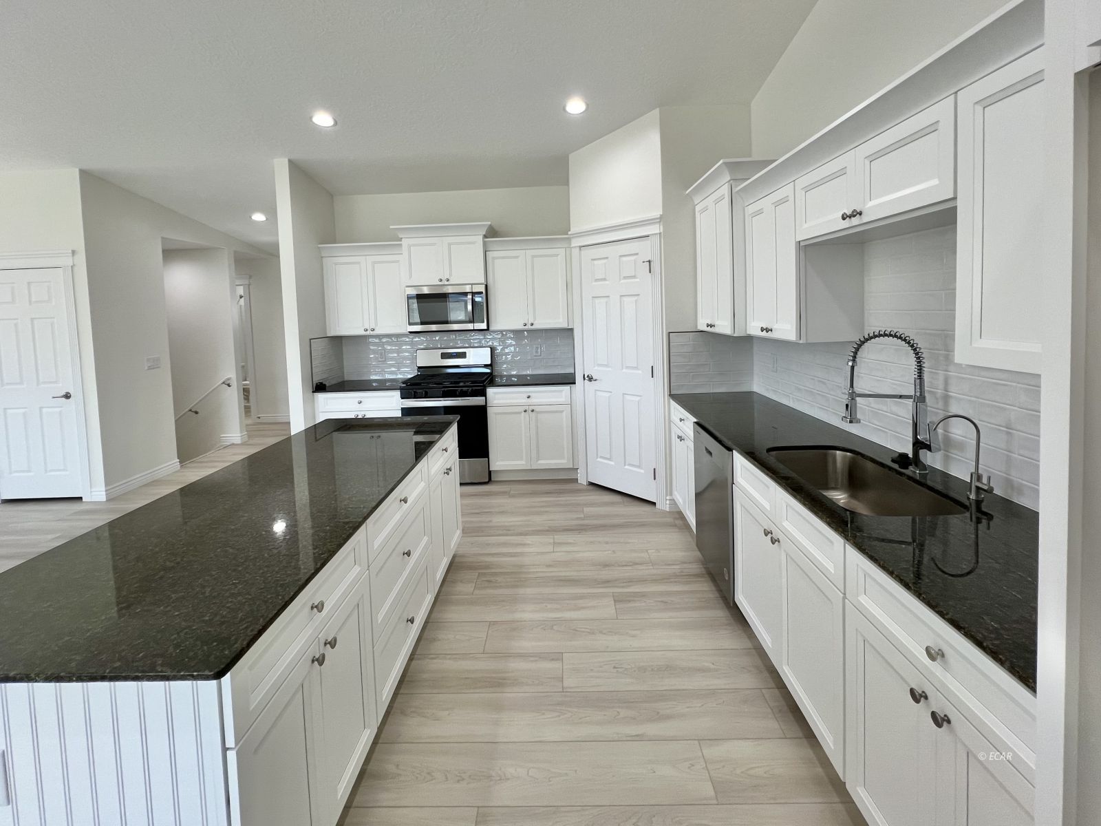 298 Diamond Rdg Drive Spring Creek, NV 89815 - Photo 8 of 33