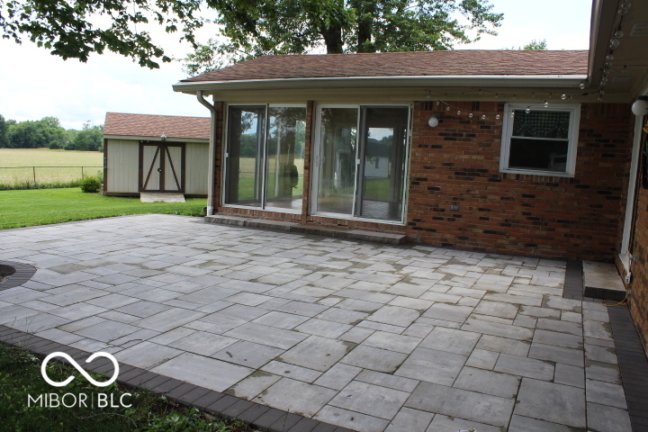8905 Maze Road Indianapolis, IN 46259 - Photo 6 of 25 Gallery Image 6