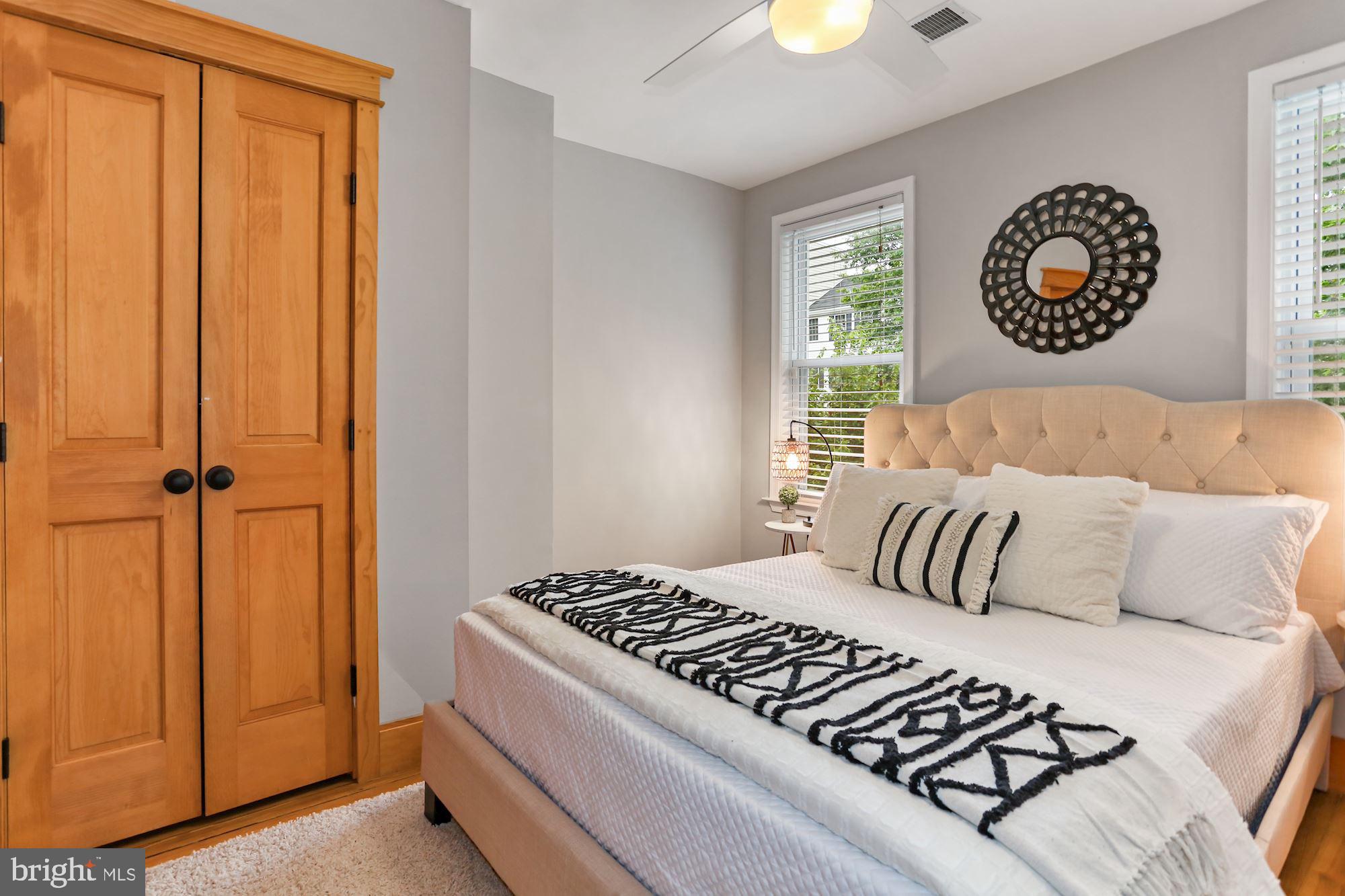 772 Irving Street Northwest Washington, DC 20010 - Photo 20 of 38