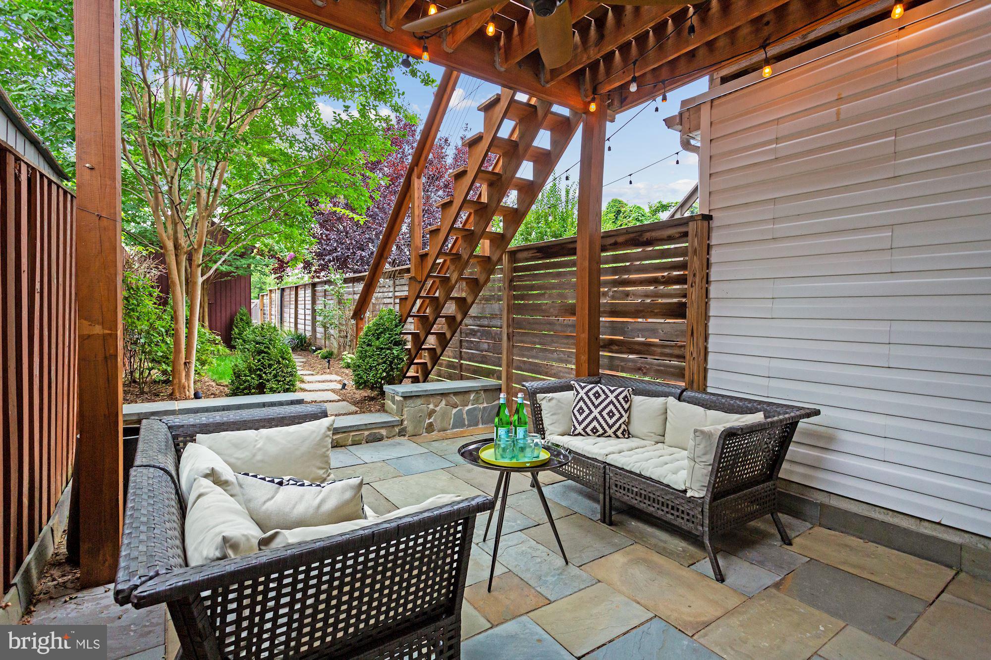 772 Irving Street Northwest Washington, DC 20010 - Photo 32 of 38