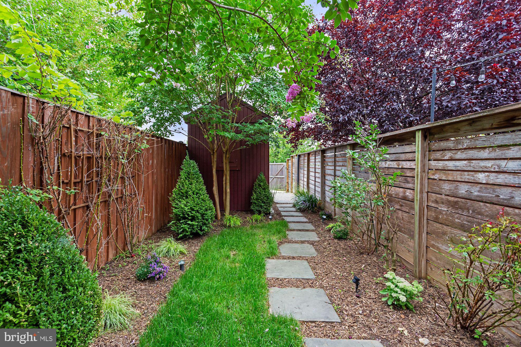 772 Irving Street Northwest Washington, DC 20010 - Photo 34 of 38