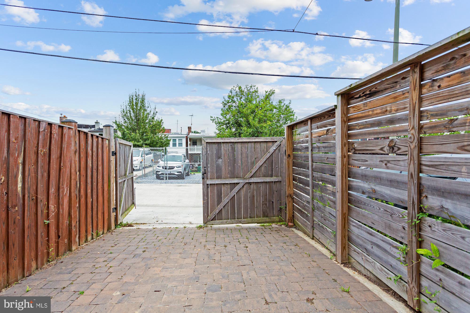 772 Irving Street Northwest Washington, DC 20010 - Photo 38 of 38