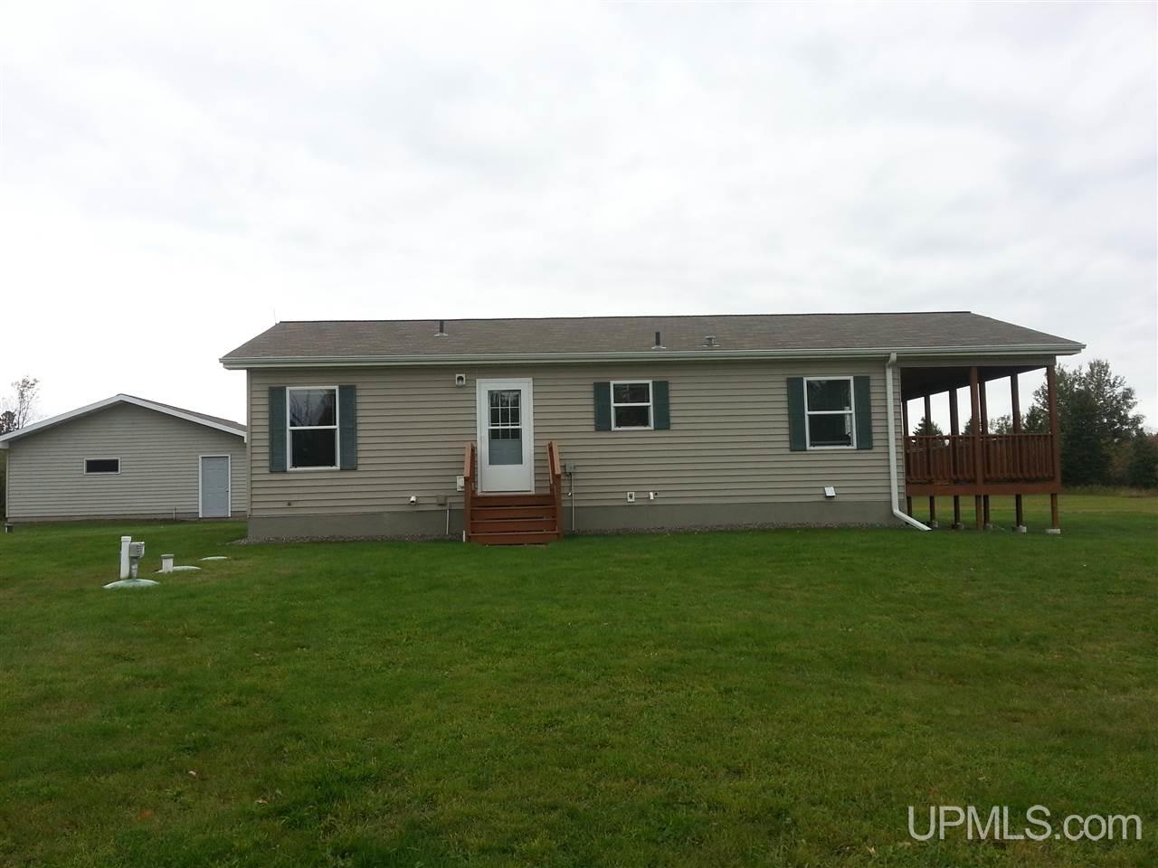 11420 North Co Road Hurley, WI 54534 - Photo 3 of 17