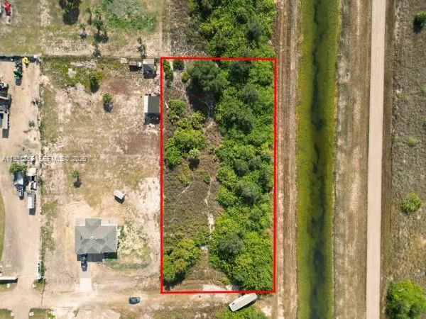 $79,990 | 7969 13th Terrace, LaBelle, FL 33935