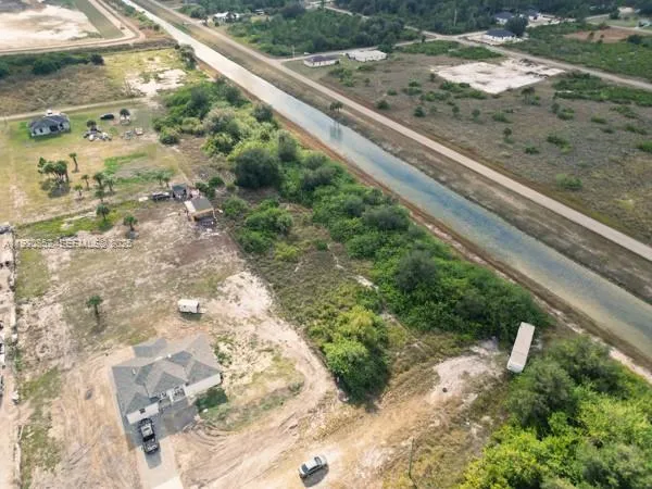 $79,990 | 7969 13th Terrace, LaBelle, FL 33935